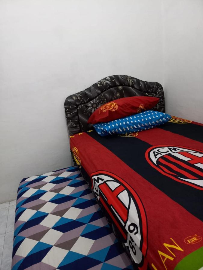 Homestay Berkah Syariah ブキティンギ エクステリア 写真