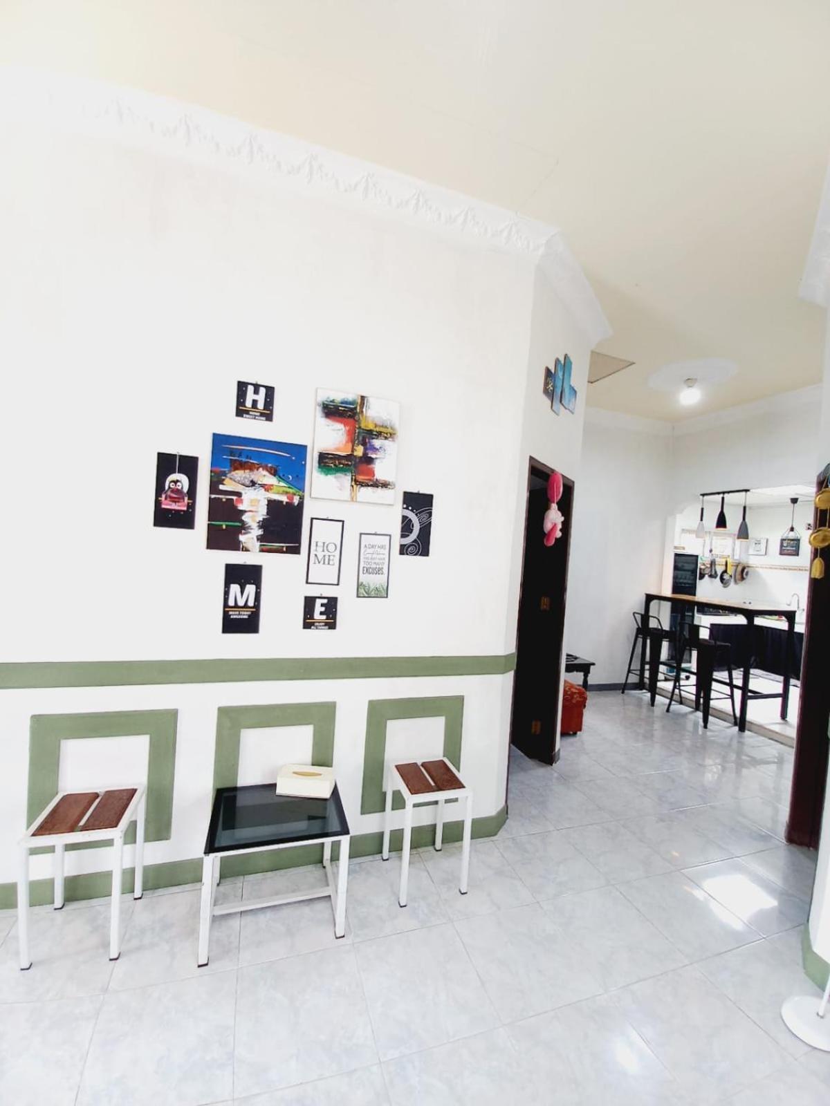 Homestay Berkah Syariah ブキティンギ エクステリア 写真