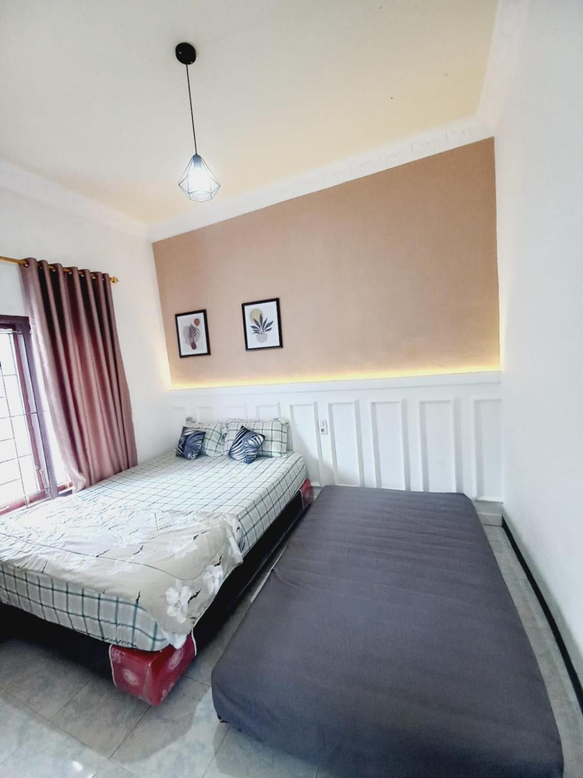 Homestay Berkah Syariah ブキティンギ エクステリア 写真